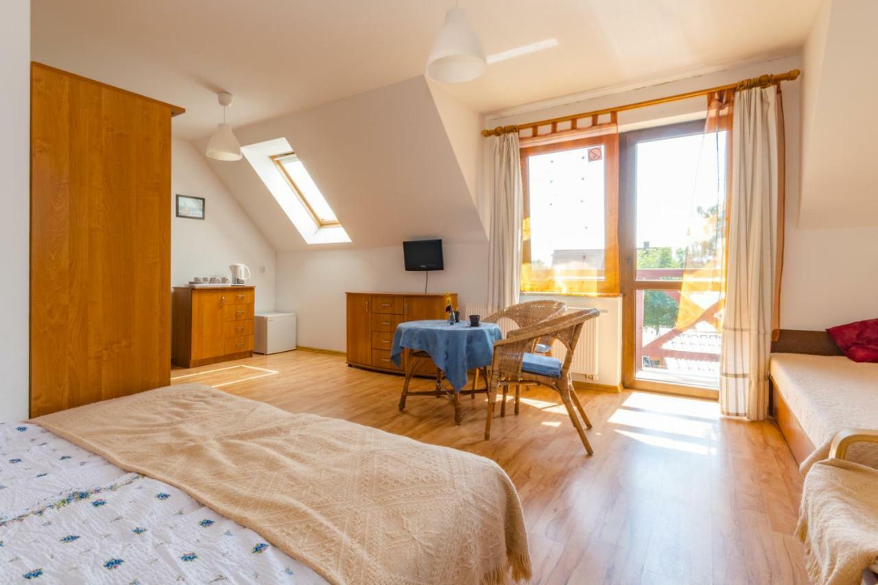 Domaszowka Homestay *