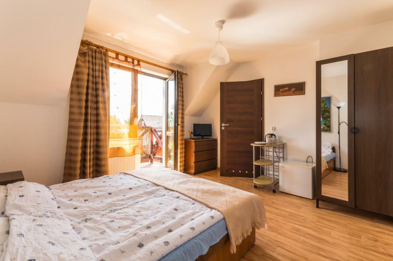 Domaszowka Homestay *